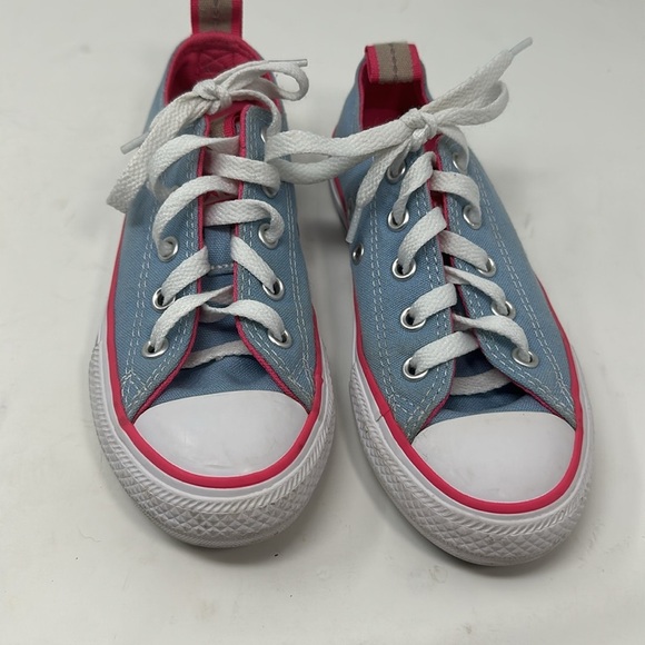 Converse youth size 12 1/2 - Picture 2 of 6